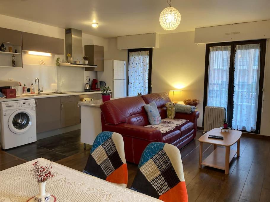Appartement T3 - 62m2 - Parking Prive - Metro
