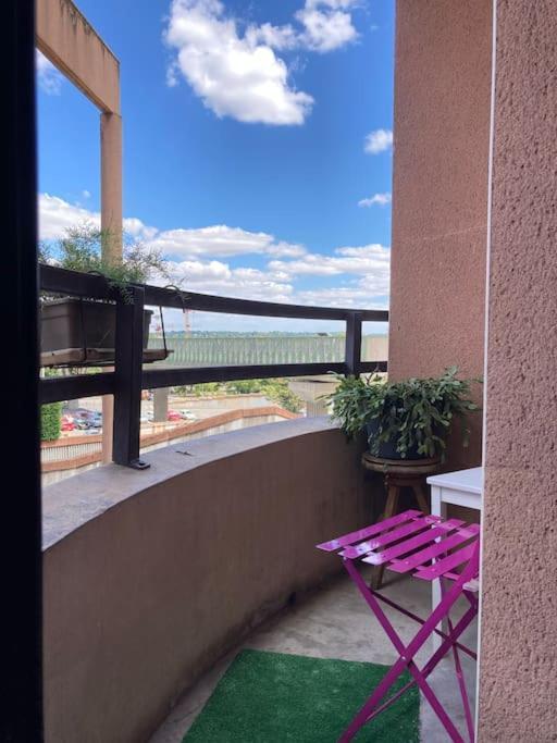 T3 - 62m2 - Parking Prive - Metro Apartment *